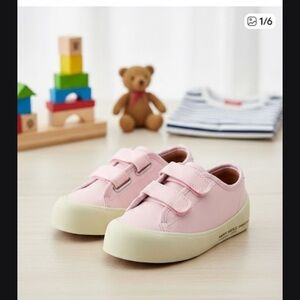 Comfy Pink Kids Sneakers